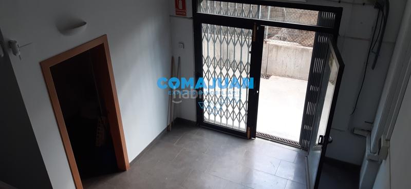 Foto 896aba9b-11b8-4929-a8be-ae67c56459f3. Miete büro in Zona Industrial i Agrícola Vilassar de Mar