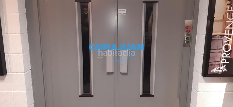 Foto 085d2d12-89c9-455e-aa36-f400dd13bc4a. Capannone industriale in Bonavista Badalona