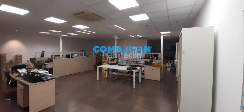 Foto 6b69cf99-a632-4b2c-9c4b-73e4c3c00317. Capannone industriale in Bonavista Badalona