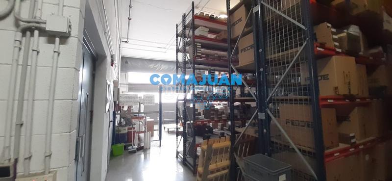 Foto c7d950ef-8f4d-4dcf-8399-468bc6039d3d. Industrial building in Bonavista Badalona