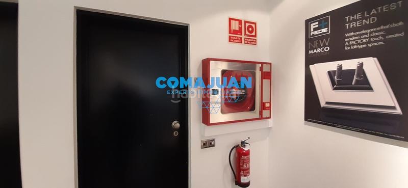 Foto ea12912f-9459-4747-a46b-77e6827caaa8. Industrial building in Bonavista Badalona