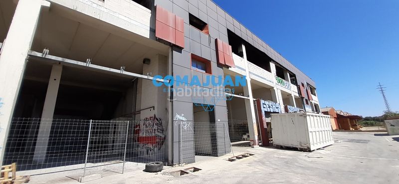 Foto d2ad2ead-303a-4c6f-9efb-47edc8d7ea82. Nau industrial a Cabrera de Mar