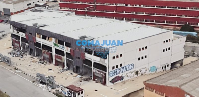 Foto ef3ecf7f-abdb-4df0-847b-986dd79eaa43. Nau industrial a Cabrera de Mar