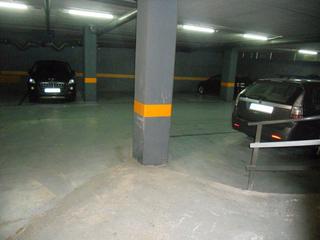 Car parking in CALLE NAPOLS 139