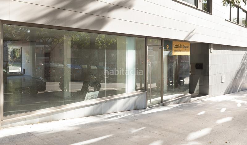 Foto fc012c49-19ba-4b4a-b7af-1017739aade7. Alquiler parking moto en calle ernest lluch 15 en Hospitalet de Llobregat (L´)