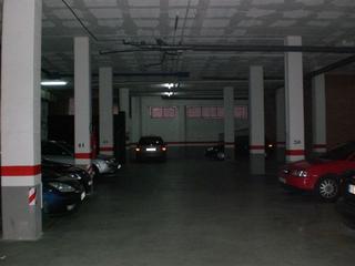 Lloguer Aparcament cotxe a Avenida lluis companys 15