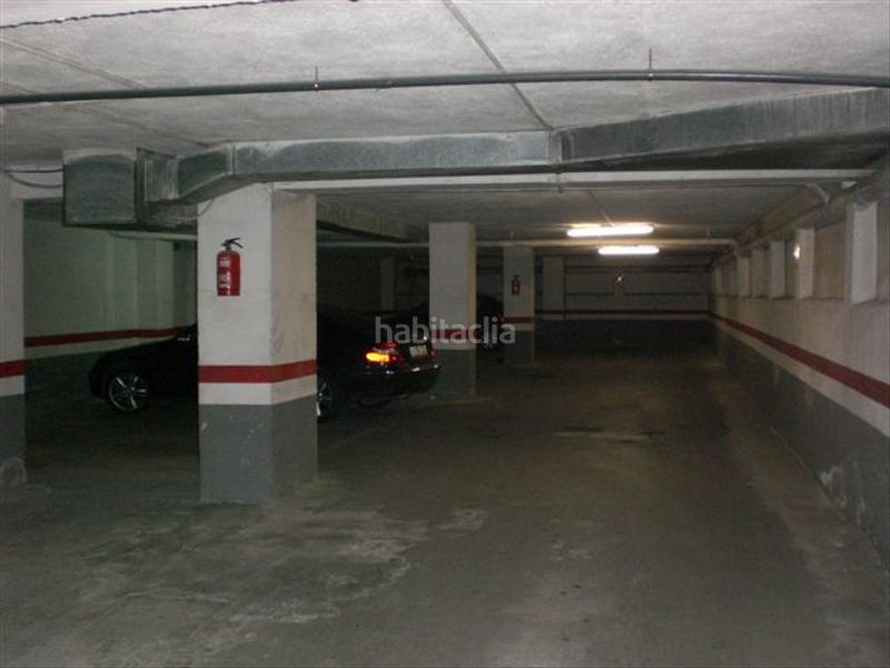 Foto 2cbf07ca-8df6-4f99-8230-4966c3b2c570. Location parking voiture dans rambla balmes 5 dans Centre Mollet del Vallès