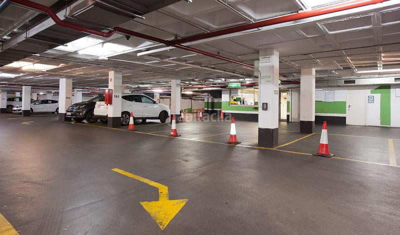 Foto bf613cc9-da80-47c7-8a91-355261558048. Alquiler parking moto en calle tarragona 153 en Hostafrancs Barcelona