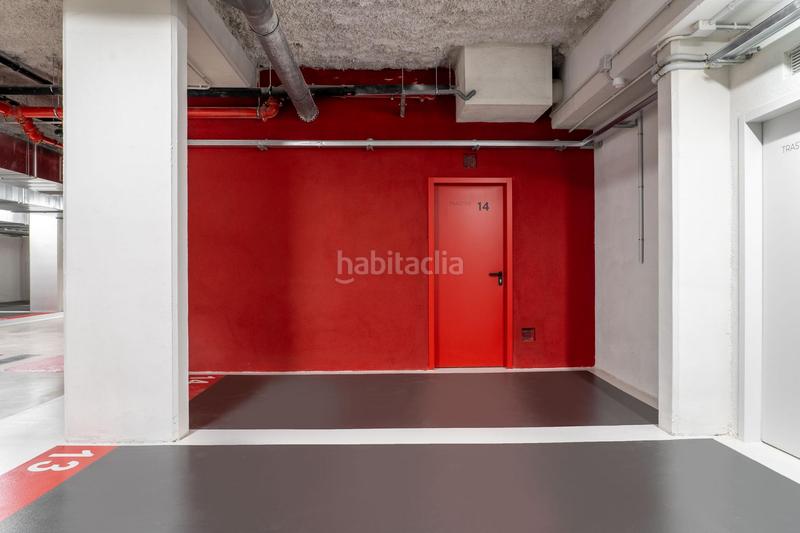 Foto 19aa9d74-4c6d-47a8-803a-019212878d7a. Alquiler parking coche en avenida sant joan despi 4 en Sant Joan Despí