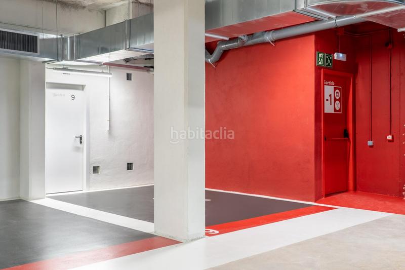 Foto 6198ce96-e195-48fe-85e7-11f9bb705ed8. Alquiler parking coche en avenida sant joan despi 4 en Sant Joan Despí