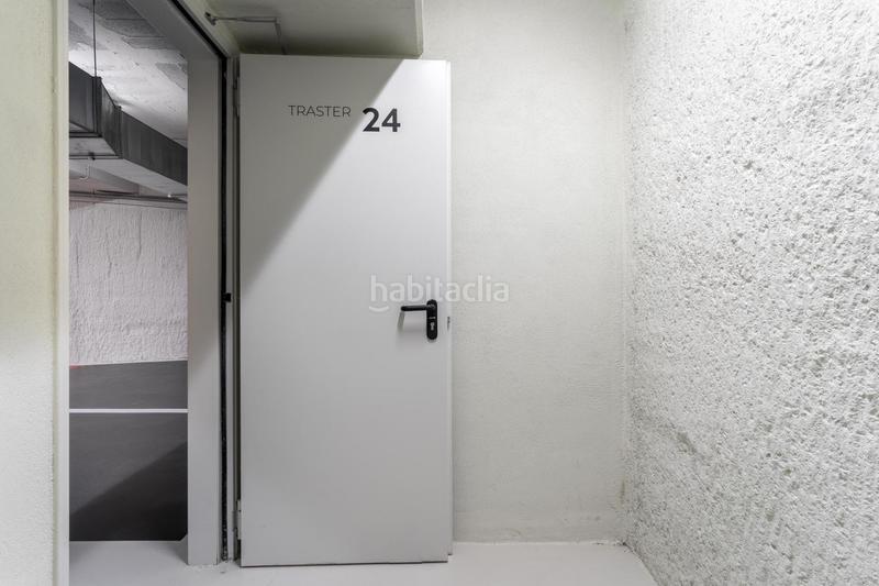 Foto 684e7fd6-1e74-4c9e-8c8a-e622f18632dd. Alquiler parking coche en avenida sant joan despi 4 en Sant Joan Despí