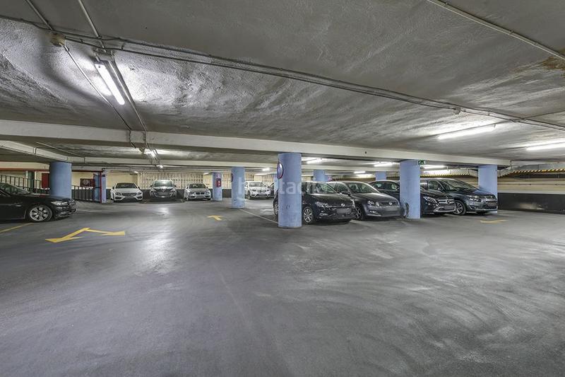 Foto 25541cf1-5ab6-43d7-80ed-b8914f49d233. Lloguer aparcament cotxe a calle santalo 14 a Sant Gervasi - Galvany Barcelona