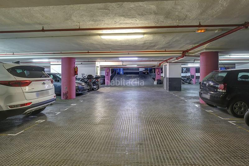 Foto fd752ba9-b71a-4e57-9cc6-423cc8f3962d. Alquiler parking coche en calle santalo 14 en Sant Gervasi - Galvany Barcelona