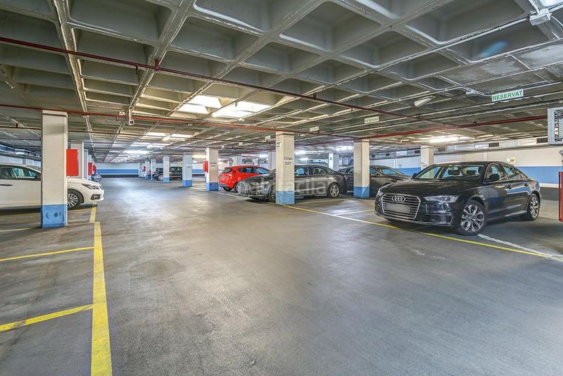 Foto 086d9814-dca1-4046-a01a-152628ad571c. Alquiler parking moto en calle tarragona 153 en Hostafrancs Barcelona