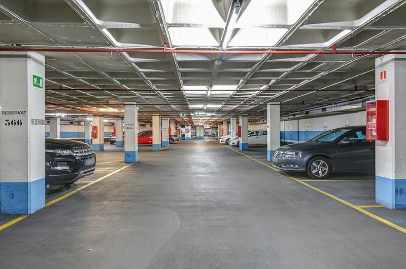 Foto dc403bfe-ade0-4953-a233-6a5489958d3b. Alquiler parking moto en calle tarragona 153 en Hostafrancs Barcelona