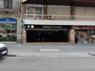 Lloguer Aparcament de moto a Calle rocafort 64