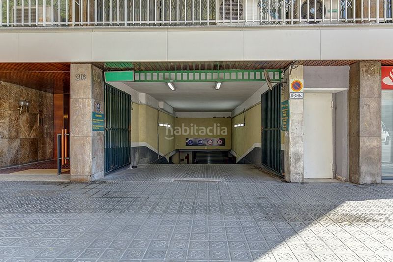 Foto 60a2f70b-eb11-41eb-888f-496fa09987f5. Miete autoparkplatz in calle valencia 375 in Sagrada Família Barcelona