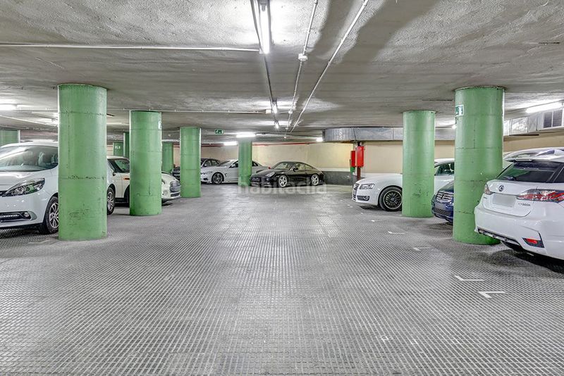 Foto c469d666-f64d-425a-a7e7-ed3d400bc4ae. Miete autoparkplatz in calle valencia 375 in Sagrada Família Barcelona