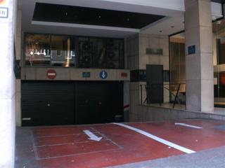 Lloguer Aparcament cotxe a Calle aribau 225