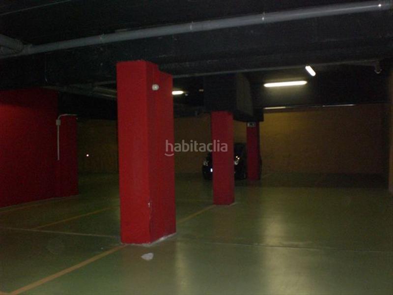 Foto a89fc7cb-b862-4ecc-aacf-c3b28926b7f3. Location parking voiture dans calle sicilia 107 dans Barcelona