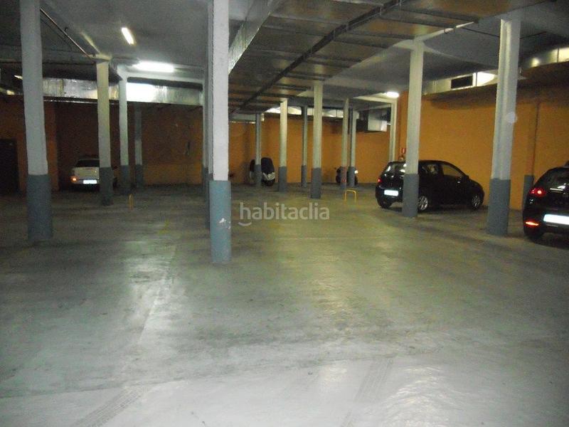 Foto 932e1e94-5023-4685-832c-25a6f2873d7b. Alquiler parking moto en calle leiva 1 en La Bordeta Barcelona