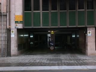 Car parking in CALLE BAILEN 67