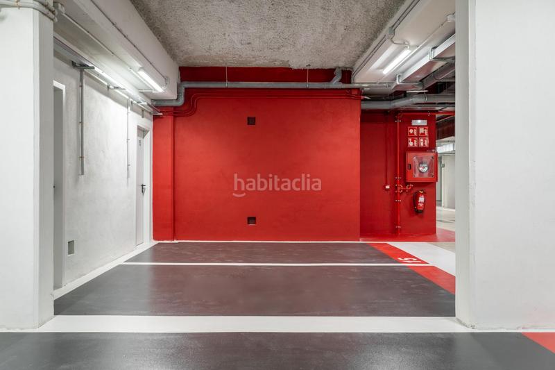 Foto 7421cd90-5956-4f92-97a6-95ea00f39ced. Alquiler parking coche en avenida sant joan despi 4 en Sant Joan Despí