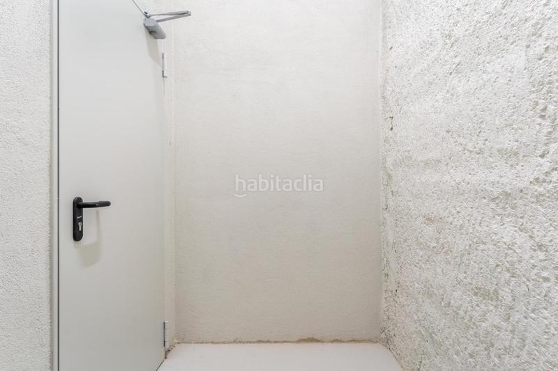 Foto d22377c9-47aa-4dc5-986a-5f4f730a51a4. Rent car parking in avenida sant joan despi 4 in Centre Sant Joan Despí