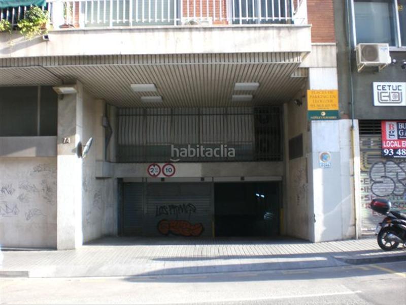 Foto b0e93be3-779c-4ebf-8614-8c84b700476d. Alquiler parking coche en calle almogavers 74 en El Parc i la Llacuna del Poblenou Barcelona