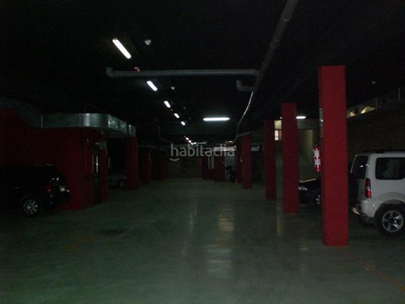 Foto cf236d36-cbce-4a2f-8a93-393af12d441b. Rent car parking in calle reina amalia 16 in Raval Barcelona