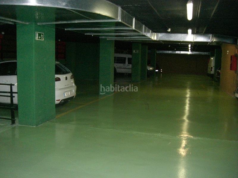 Foto fd67e018-2292-479e-8c8e-7d25f5e6c167. Alquiler parking coche en calle melcior de palau 135 en Barcelona