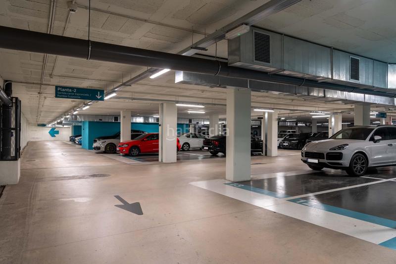 Foto b1f1d67c-0f72-4939-ac62-c5f5848ee4cc. Alquiler parking moto en calle espronceda 254 en Sant Martí de Provençals Barcelona