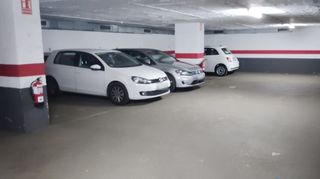 Lloguer Aparcament cotxe a Calle doctor pere i pons 9