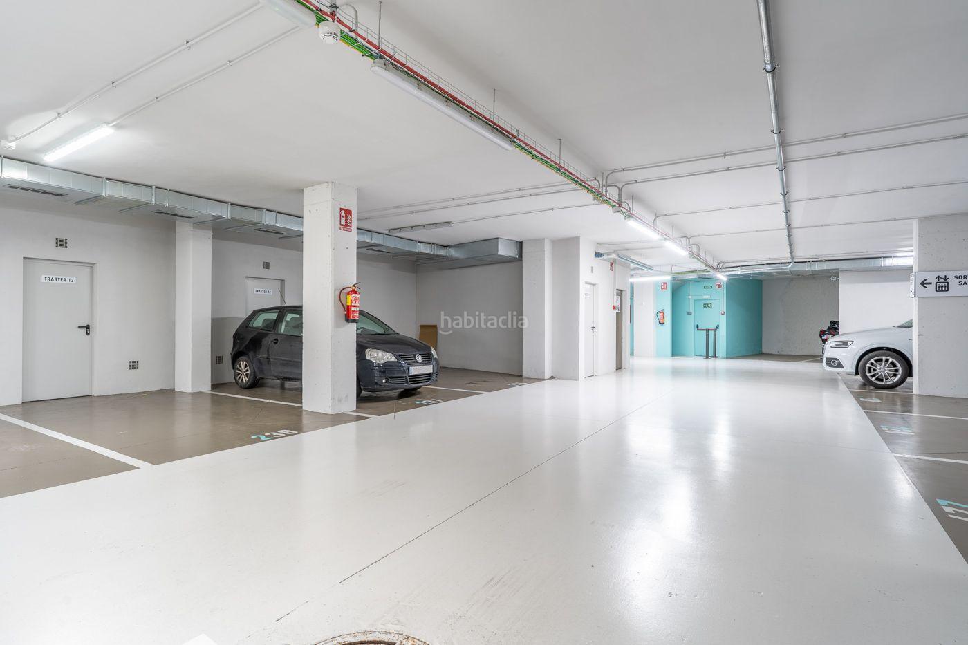 CALLE PIZARRO 88 Parking moto Alquiler Matar