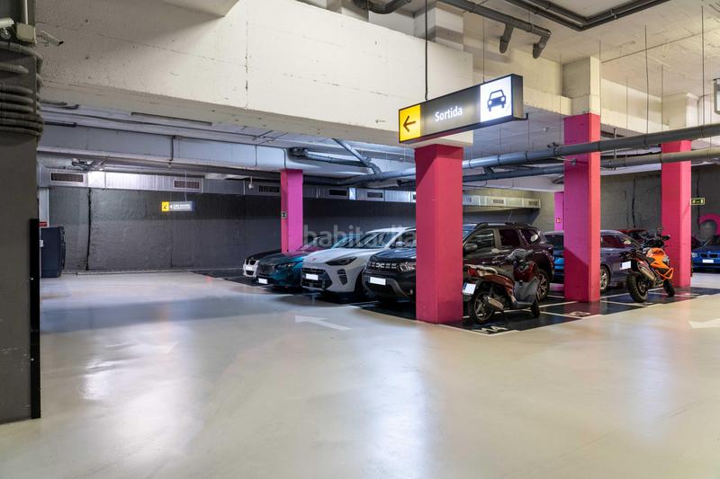 Foto 83e63325-8719-4522-9c14-605a36bba3d0. Alquiler parking coche en calle esteve terradas 17 en Barcelona