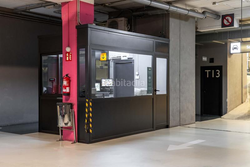 Foto 0bd098c6-fba8-4ff9-8a7e-218c0e4b9d76. Rent car parking in calle esteve terradas 17 in Vallcarca - Penitents Barcelona