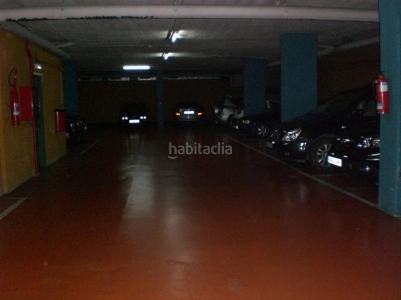 Foto 610ff018-71ac-4412-9365-c30740b1a1c5. Alquiler parking moto en calle sepulveda 65 en Sant Antoni Barcelona