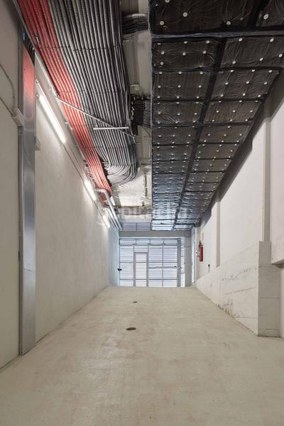 Foto 24fb8e9c-484c-45bc-bf6e-f30bfd800482. Alquiler parking moto en avenida meridiana 256 en Barcelona