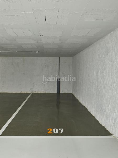 Foto 2641f2d2-a676-4e28-a42a-0ae37b69d1ac. Alquiler parking moto en avenida meridiana 256 en Barcelona