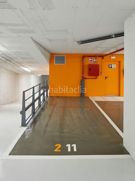 Foto 43845b66-8b82-44c2-bc47-d643f7e95ef3. Rent motorcycle parking in avenida meridiana 256 in Barcelona