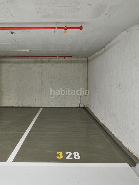 Foto 93a2dfe3-f141-46ee-bb28-c2e23ede8b33. Rent motorcycle parking in avenida meridiana 256 in Barcelona