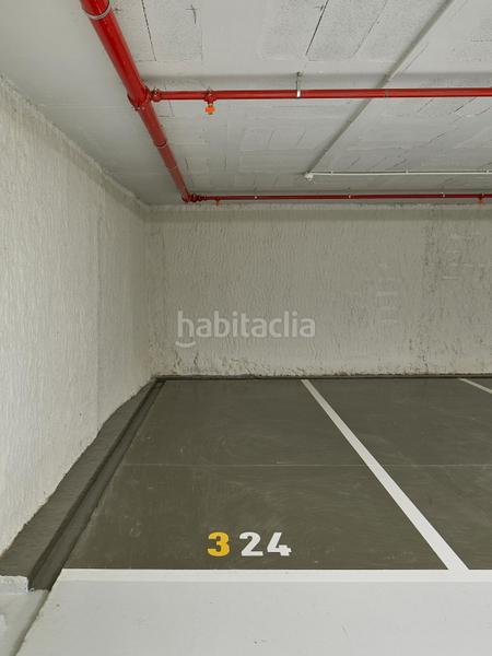 Foto c99edfb4-d3ef-487e-a94b-864e29a82e7b. Rent motorcycle parking in avenida meridiana 256 in Barcelona