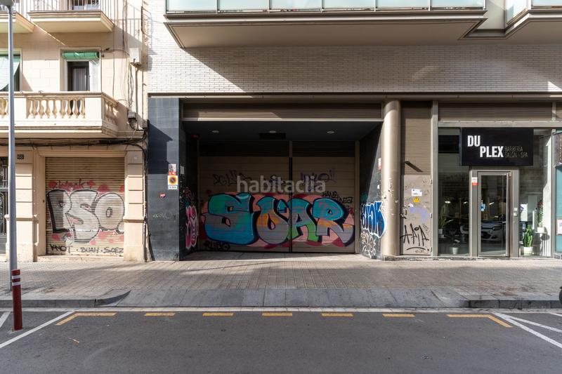 Foto a1df7584-0b4f-4a01-9a97-7c1690353525. Lloguer aparcament cotxe a calle carreras candi 62-6 a Barcelona