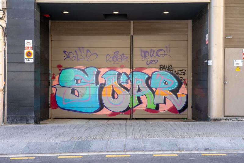 Foto 672614fc-a868-4b99-8c5a-fd373448c439. Alquiler parking coche en calle carreras candi 62-6 en Barcelona