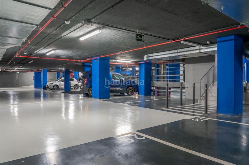 Foto 4fbe1e1c-d721-43b9-8e1d-63779debf2c2. Rent car parking in calle carreras candi 62-6 in Sants-Badal Barcelona