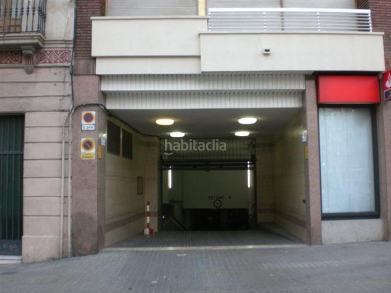 Foto b983f96d-f1d8-4a1d-a85d-14e664a38865. Alquiler parking coche en avenida roma 120 en La Nova Esquerra de l´Eixample Barcelona