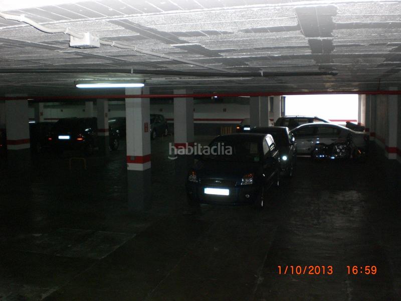 Foto b41e7081-d49f-4d5f-af07-e9abcc3b87f5. Alquiler parking moto en calle narcis monturiol 37 en Castelldefels