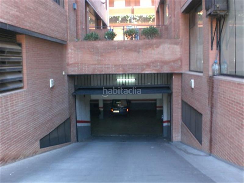 Foto ef93799d-d2c4-4753-a11f-4d1002e0190e. Alquiler parking moto en calle Torreblanca 10 en Torreblanca Sant Joan Despí
