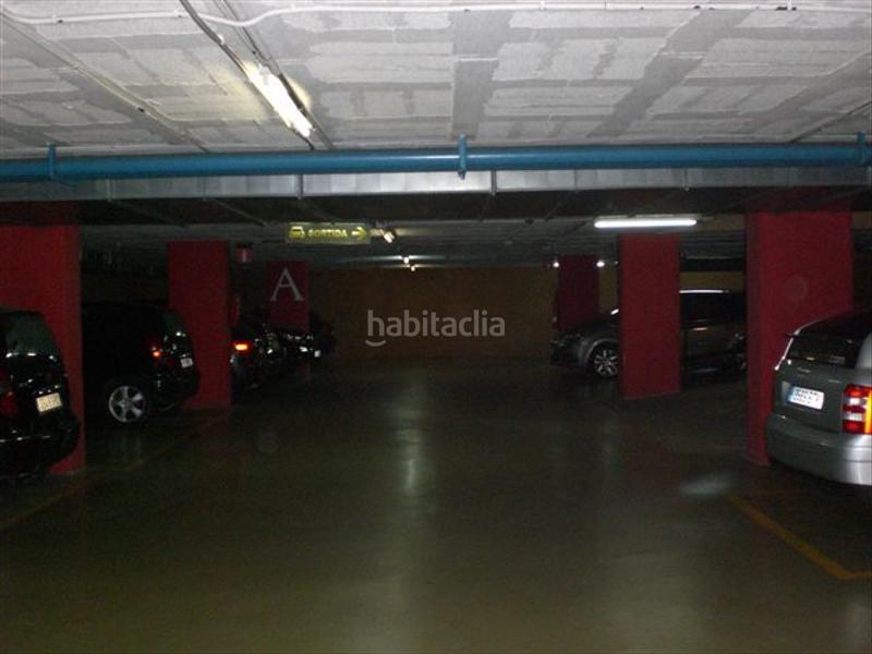 Foto 74a70072-82a9-4dac-b0a4-582100467551. Alquiler parking coche en calle esteve terradas 53 en Barcelona
