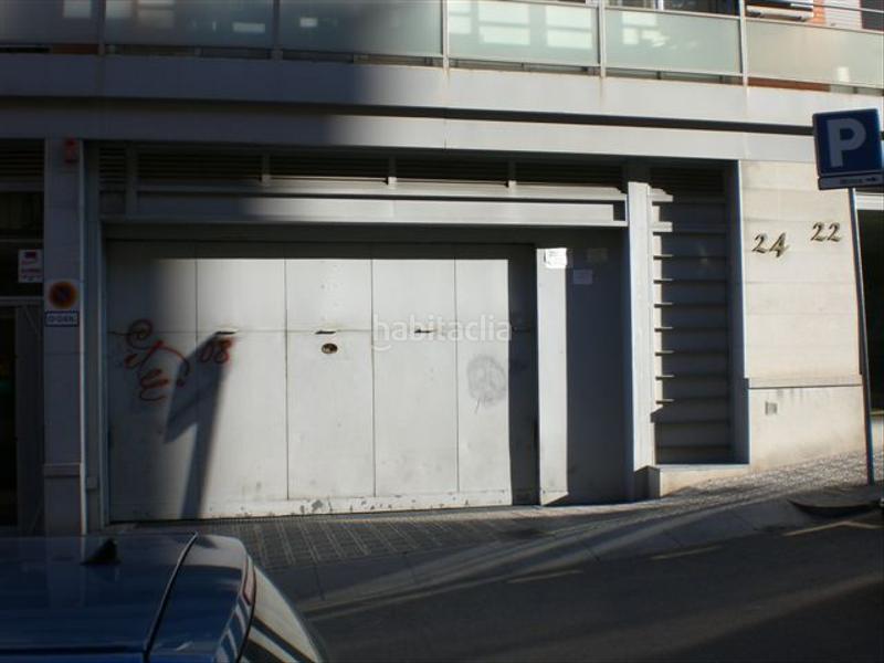 Foto a2fd02e6-b3ba-4ad9-8d60-ea3a118627b8. Location parking voiture dans calle brusel.les 26 dans Barcelona